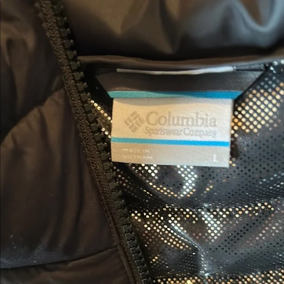 Women's Black Quilted Jacket - Picture 5 of 8